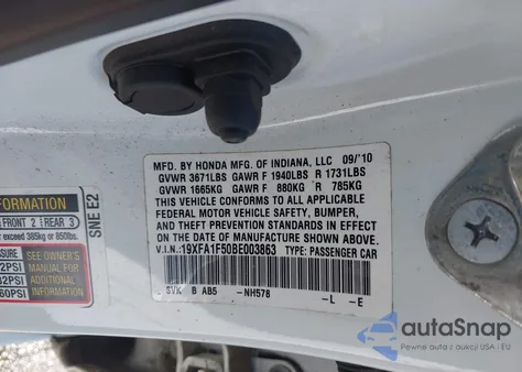 2011 Honda Civic Lx z USA, uszkodzony, nr VIN 19XFA1F50BE003863